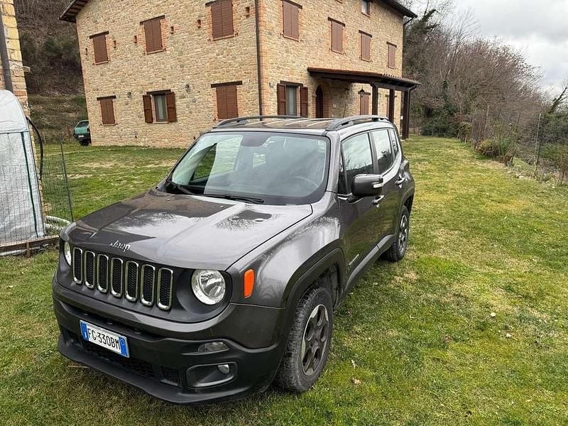 Usata Jeep Renegade Longitude 140 CV (102 kW) 2016 SUV
