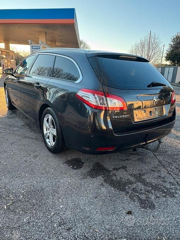 Usata Peugeot 508 115 CV (84 kW) 2015 Blu Station wagon