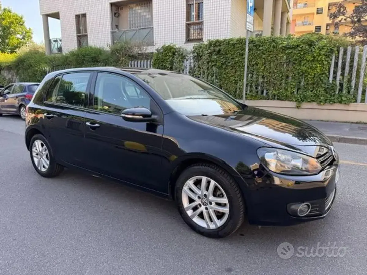 Usata VW Golf VI 122 CV (89 kW) 2011 Nero Utilitaria