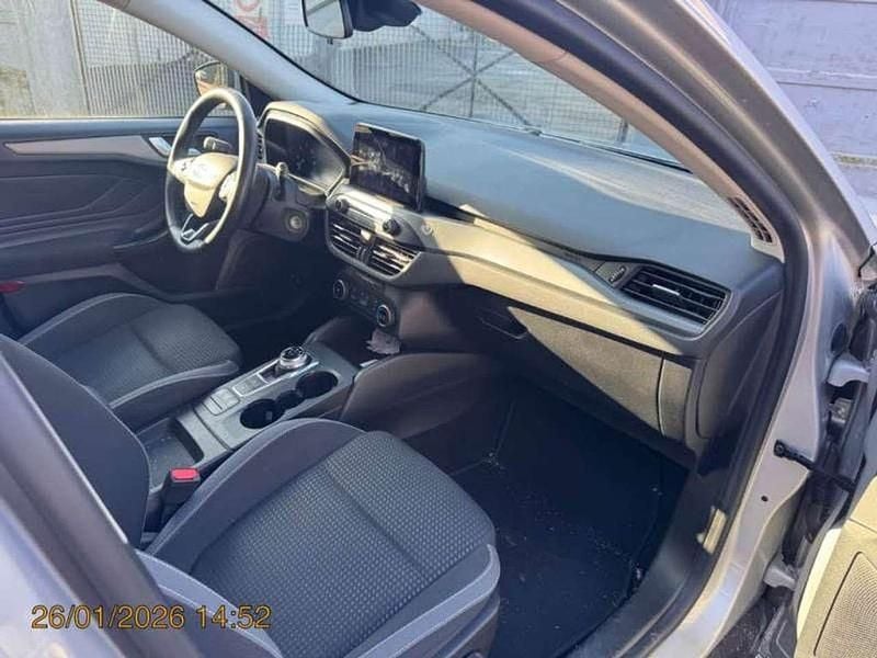 Usata Ford Focus Business Edition 120 CV (88 kW) 2022 Argento Station wagon