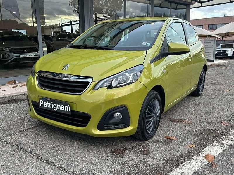 Usata Peugeot 108 Active 72 CV (52 kW) 2020 Giallo metallizzato Utilitaria