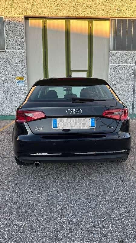 Usata Audi A3 Ambiente 110 CV (80 kW) 2014 Giallo Berlina