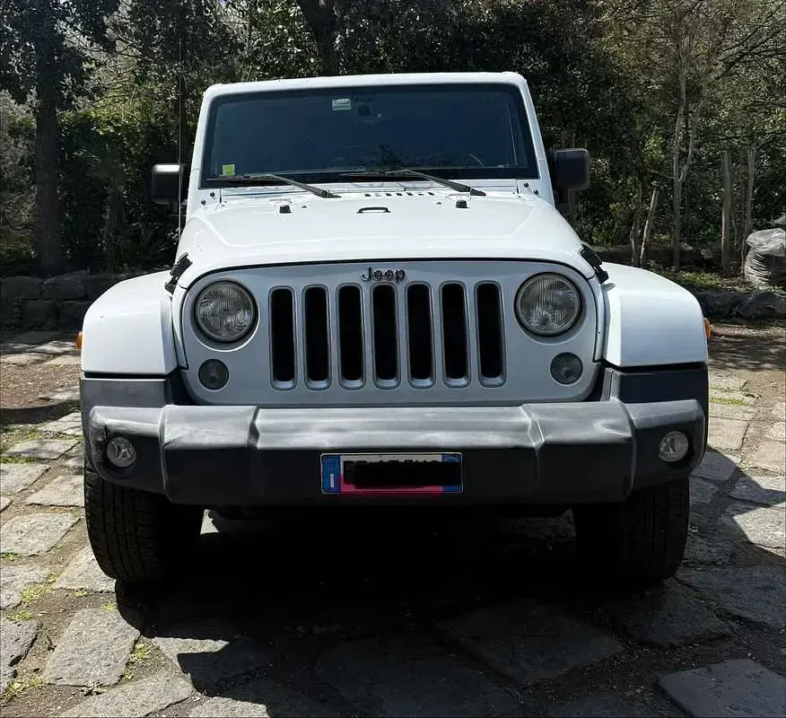 Usata Jeep Wrangler Sahara 200 CV (147 kW) 2016 Bianco SUV