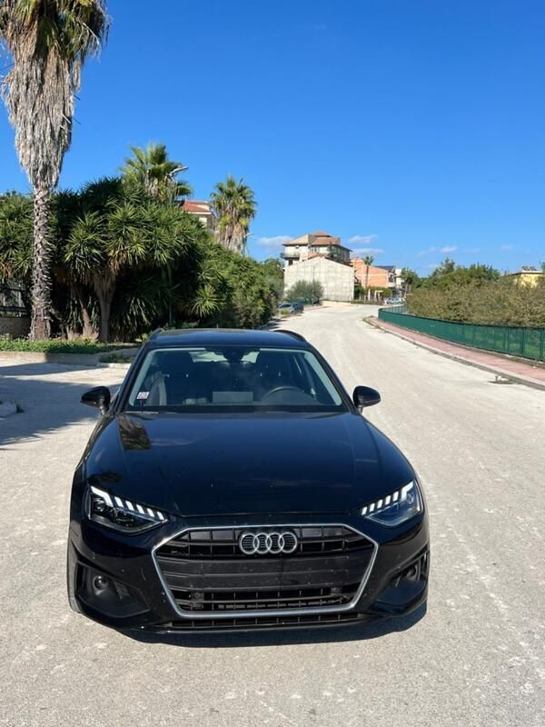 Usata Audi A4 204 CV (150 kW) 2020 Nero Station wagon