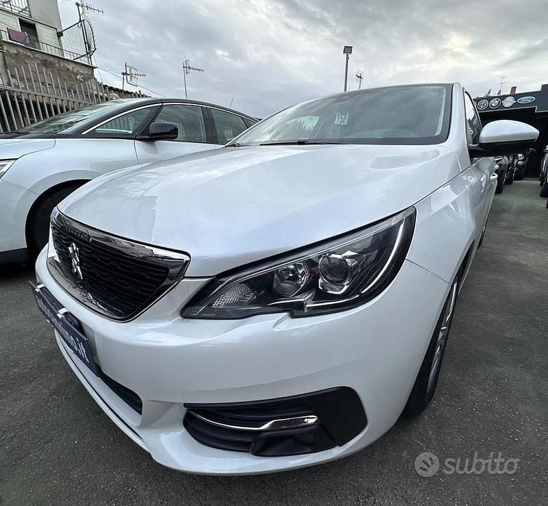 Usata Peugeot 308 Business-Line 131 CV (96 kW) 2020 Bianco Berlina