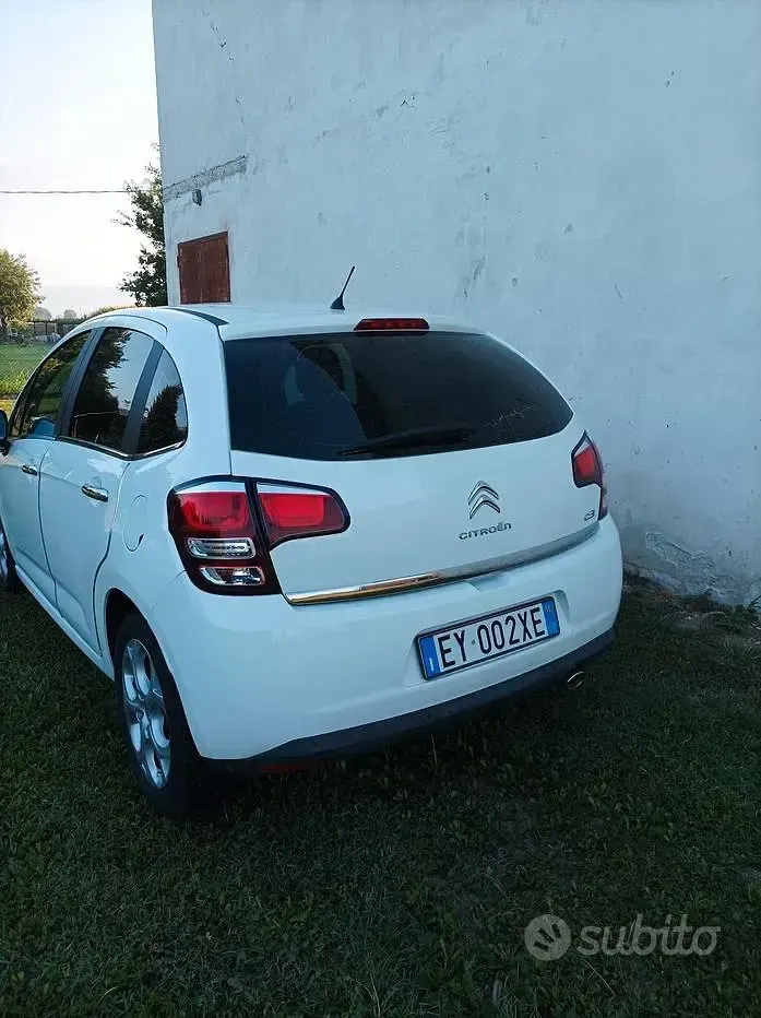 Usata Citroën C3 Exclusive 68 CV (50 kW) 2015 Bianco Berlina