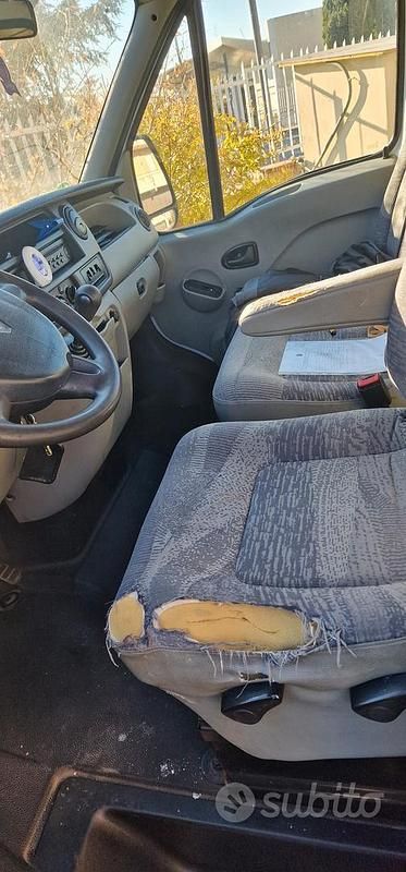 Begagnad Renault Master 90 HK (66 kW) 2005 Vit