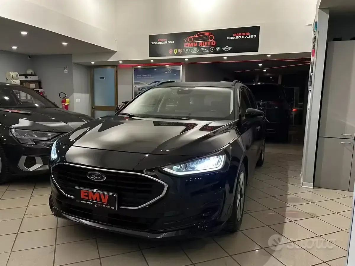 Usata Ford Focus Active 120 CV (88 kW) 2022 Nero Station wagon