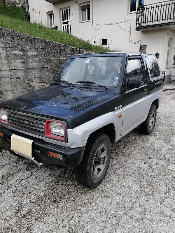 Usata Daihatsu Feroza 1991 SUV