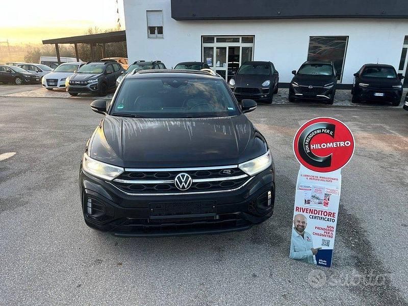 Usata VW T-Roc R-line 116 CV (85 kW) 2025 Nero SUV