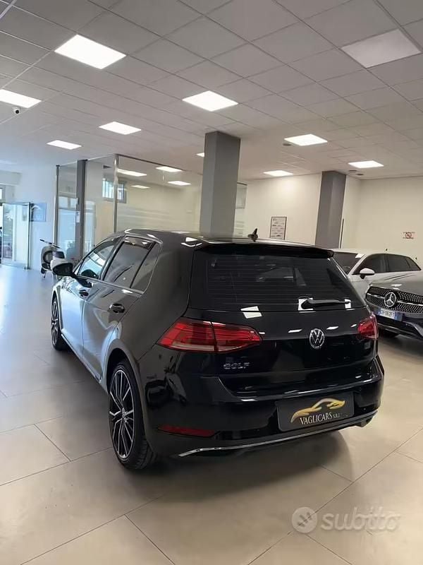 Usata VW Golf VII Sport 115 CV (84 kW) 2018 Nero Berlina