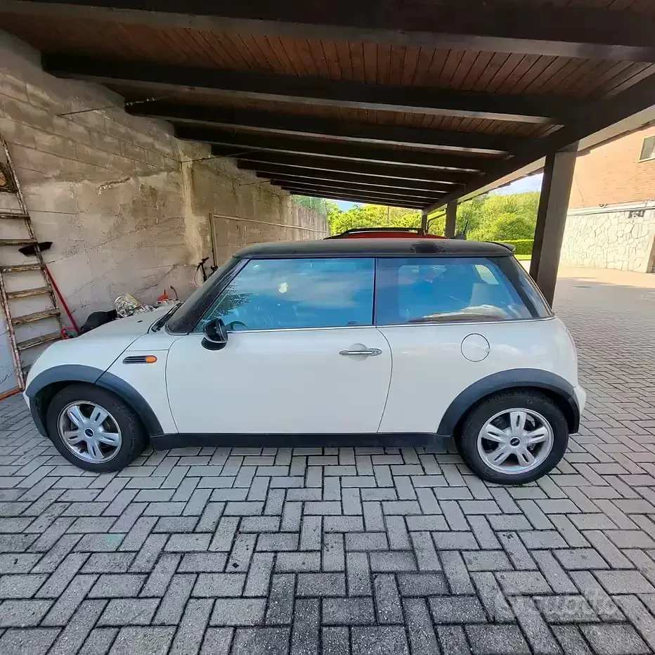 Usado Mini Cooper 116 HP (85 kW) 2004 Citadino