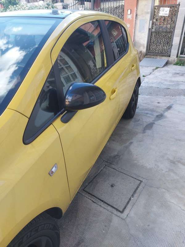 Usata Opel Corsa S 95 CV (69 kW) 2016 Giallo Berlina