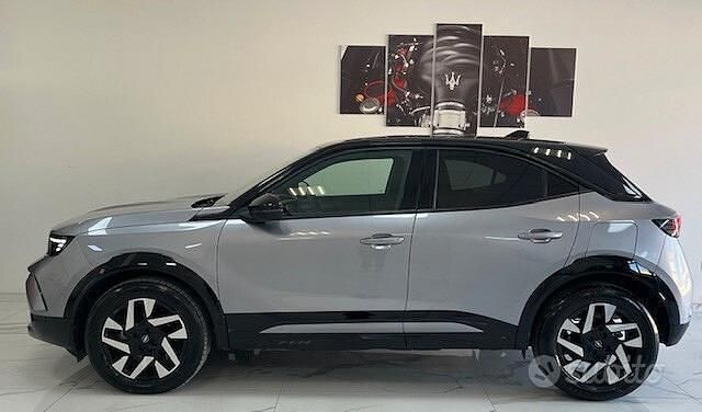 Usata Opel Mokka 130 CV (95 kW) 2025 Grigio SUV