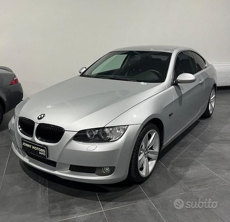 Usata BMW 325 M Sport 218 CV (160 kW) 2007 Grigio Coupé