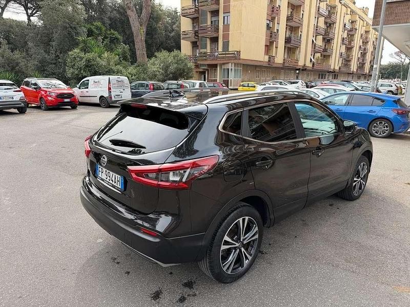 Usata Nissan Qashqai N-Connecta 110 CV (80 kW) 2018 Nero SUV