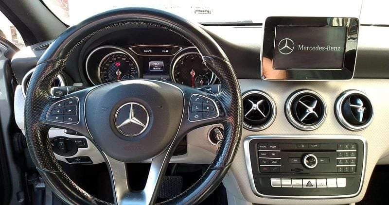 Usata Mercedes A200 Business 136 CV (100 kW) 2015 Grigio Berlina