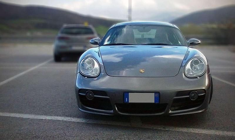 Usata Porsche Cayman 295 CV (216 kW) 2007 Grigio Coupé