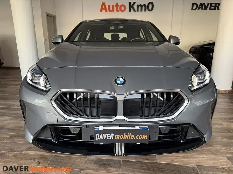 Usata BMW 120 M Sport 170 CV (125 kW) 2024 Grigio Utilitaria