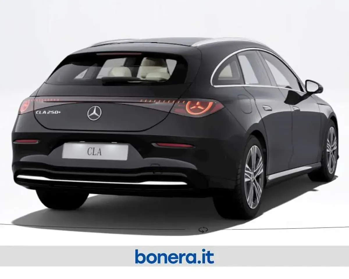 Nuova Mercedes CLA250e Shooting Brake Advanced Plus 200 kW (272 CV) 2026 Nero notte Station wagon