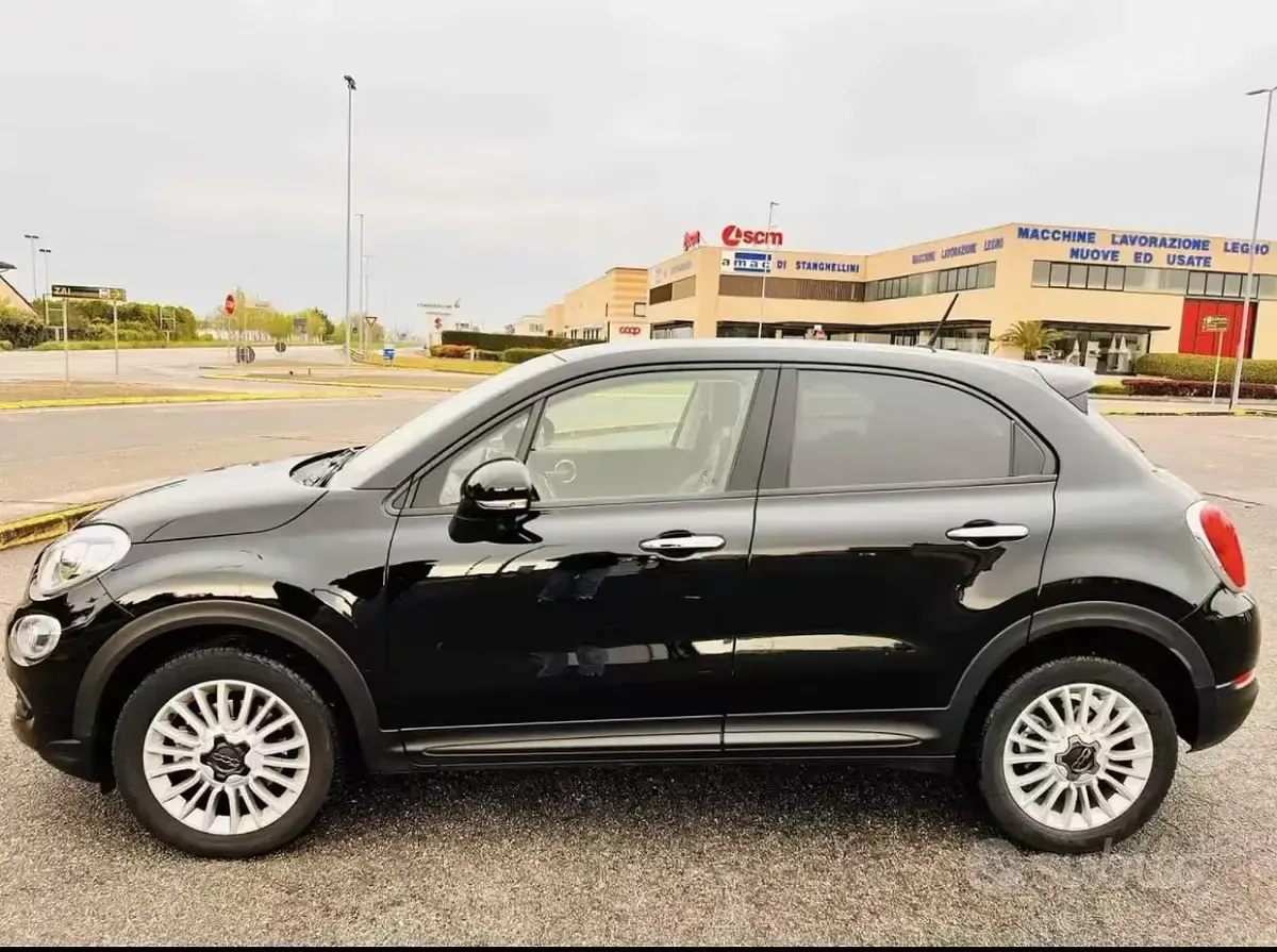 Usata Fiat 500X 120 CV (88 kW) 2018 Nero SUV