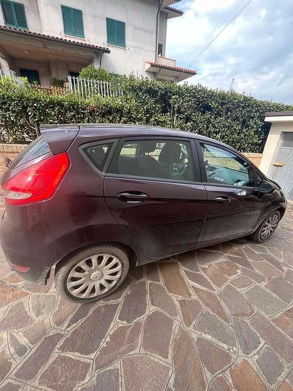 Usata Ford Fiesta 68 CV (50 kW) 2010 Utilitaria