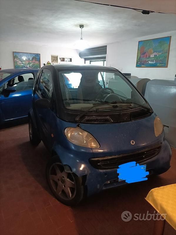Blu Usata 2001 Smart ForTwo Coupé Coupé | 600 € (Super prezzo) - Immagine 1/4