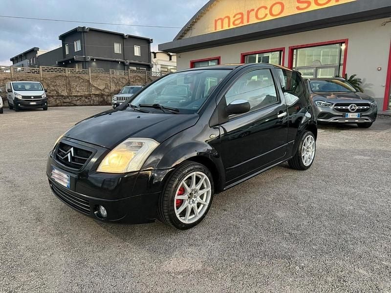 Usata Citroën C2 Exclusive 70 CV (51 kW) 2004 Nero Utilitaria