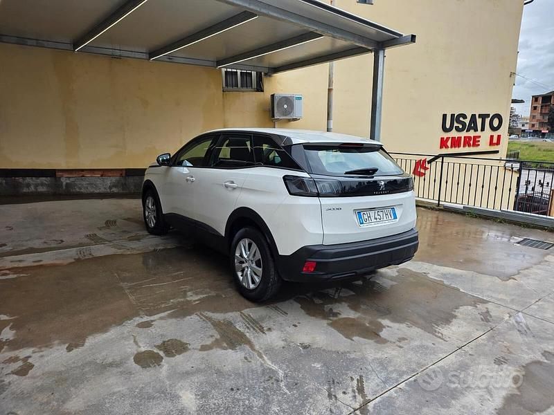 Usata Peugeot 3008 Active 176 CV (129 kW) 2021 Bianco SUV