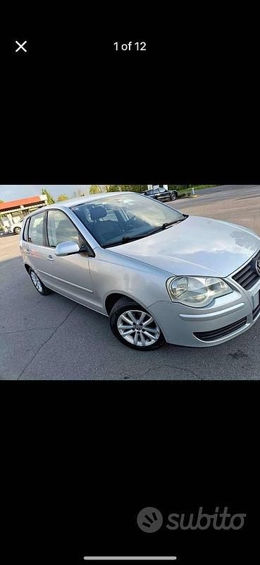 Grigio Usata 2009 VW Polo Sportline Berlina | 2500 € (Super prezzo) - Immagine 1/4