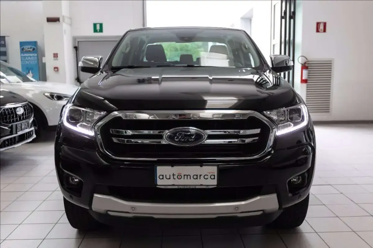 Usata Ford Ranger Limited 170 CV (125 kW) 2022 Nero Pick-up