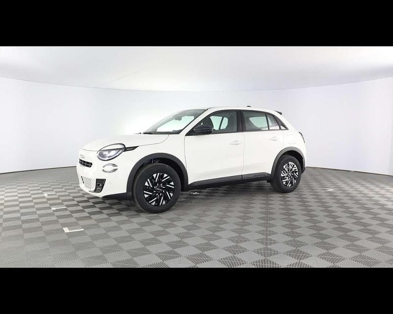 Nuova Fiat 600 101 CV (74 kW) 2025 Antidote white SUV
