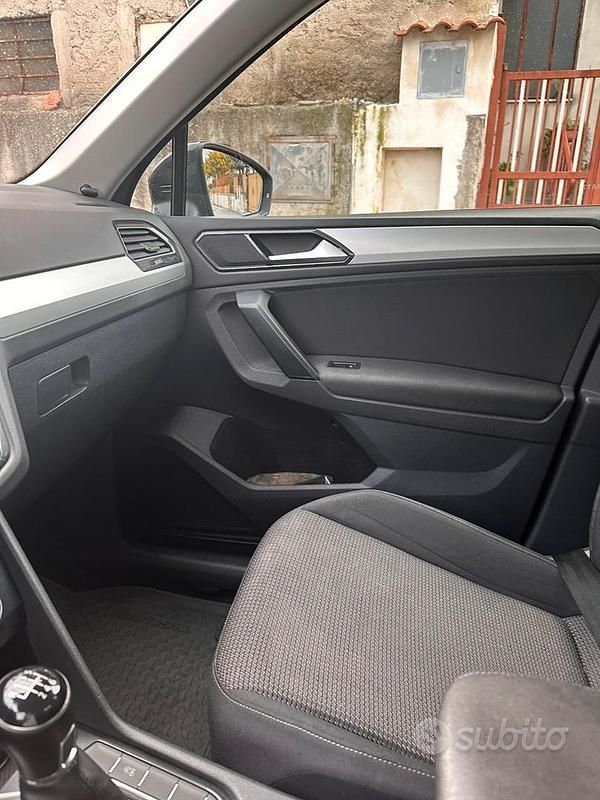 Usata VW Tiguan 116 CV (85 kW) 2018 Grigio SUV