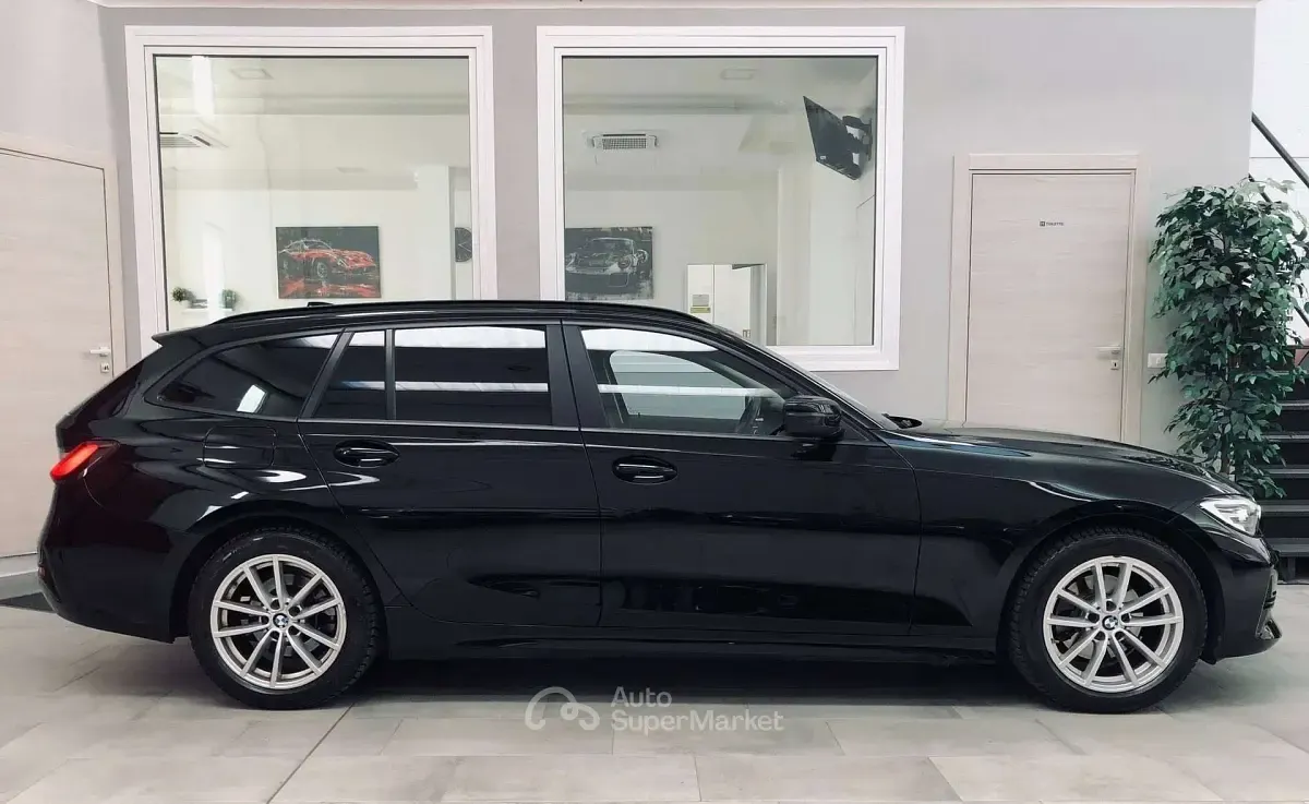 Usata BMW 320 190 CV (139 kW) 2022 Nero Station wagon