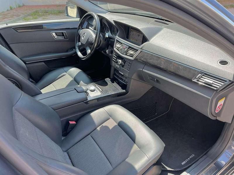Usata Mercedes E350 Avantgarde 231 CV (169 kW) 2011 Berlina