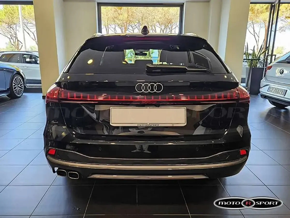 Usata Audi A5 Advanced Plus 204 CV (150 kW) 2025 Nero Station wagon