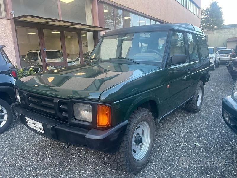Usata Land Rover Discovery S 113 CV (83 kW) 1991 Verde SUV