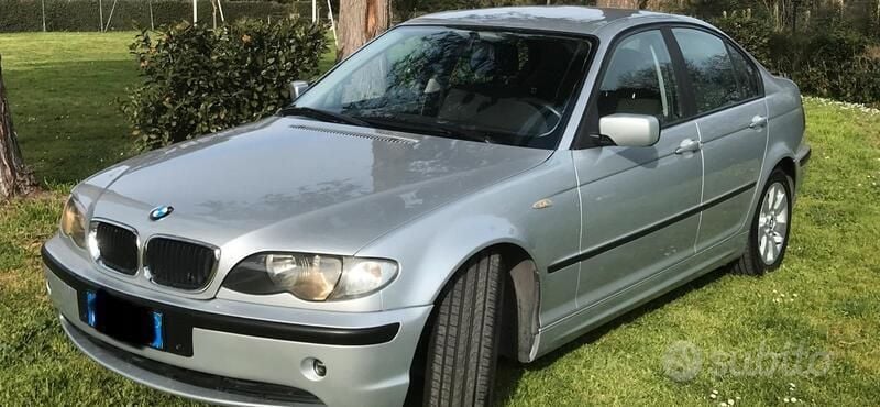 Usata BMW 320 150 CV (110 kW) 2002 Grigio Berlina