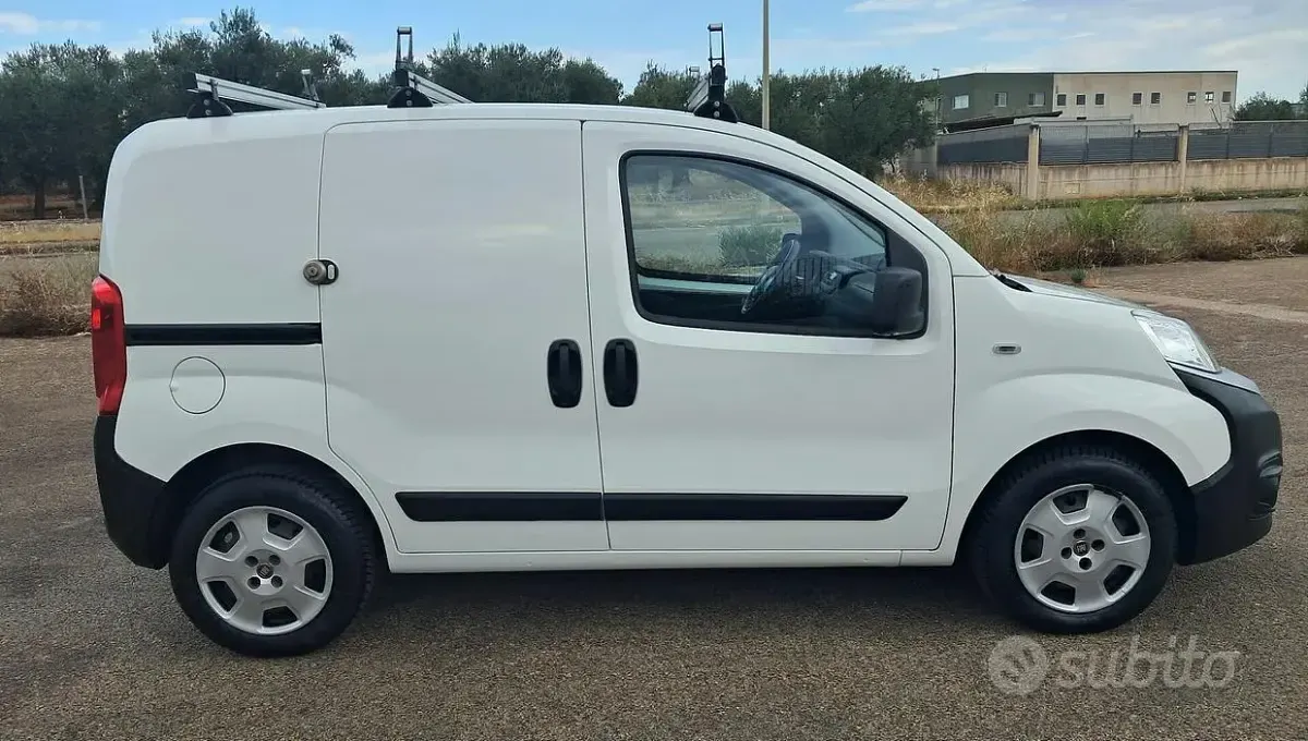 Usata Fiat Fiorino 95 CV (69 kW) 2020 Bianco Monovolume