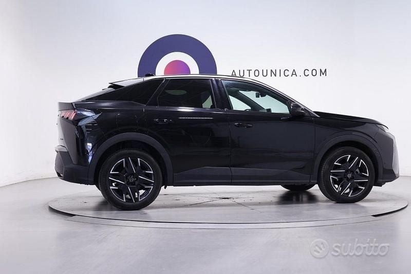 Usata Peugeot 3008 Allure 136 CV (100 kW) 2024 Nero SUV
