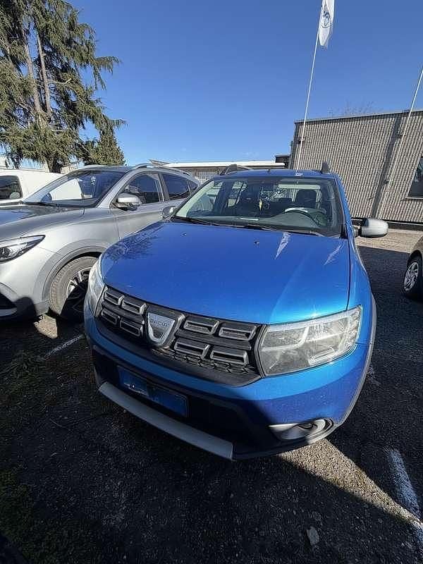 Usata Dacia Sandero Stepway 90 CV (66 kW) 2017 Berlina
