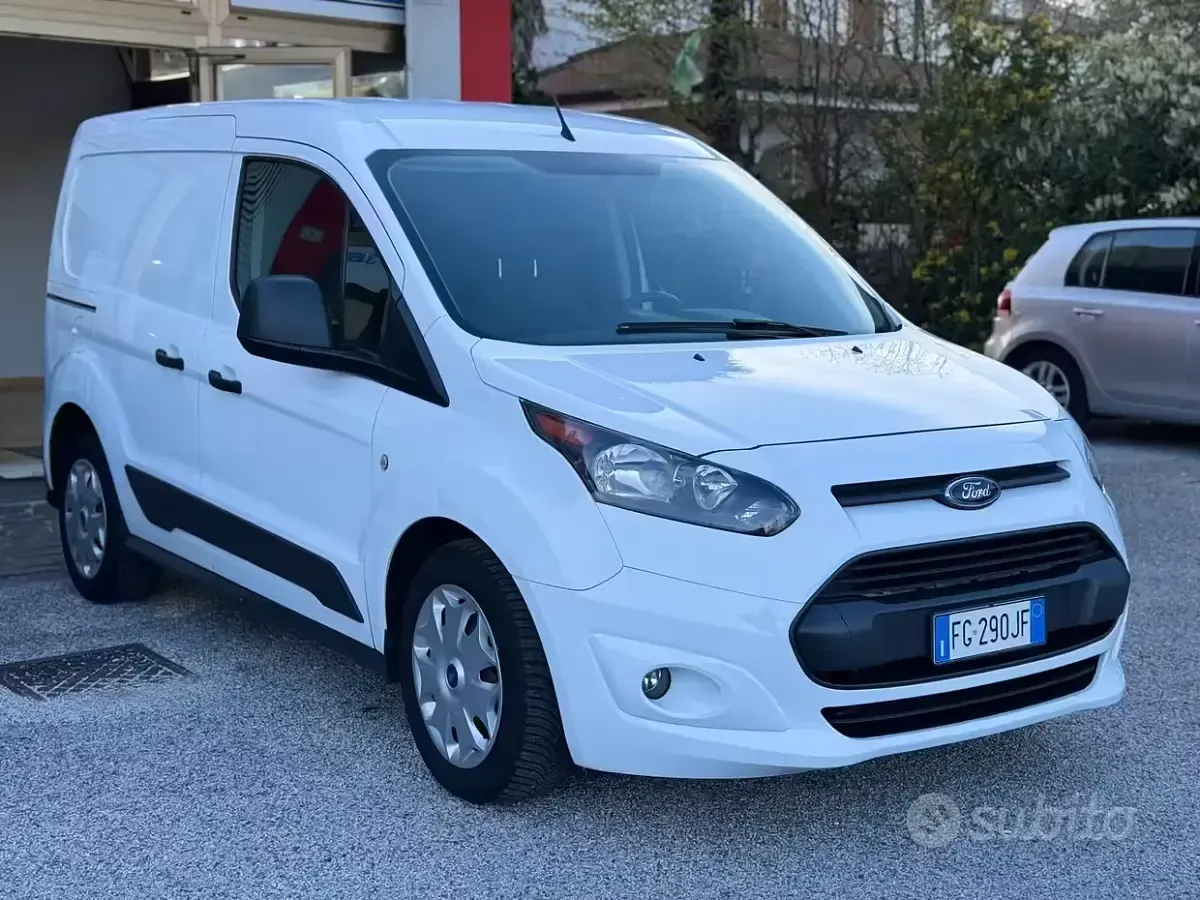 Usata Ford Transit Connect Trend 101 CV (74 kW) 2016 Bianco Monovolume