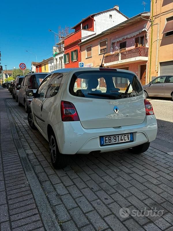 Usata Renault Twingo 75 CV (55 kW) 2010 Bianco Utilitaria