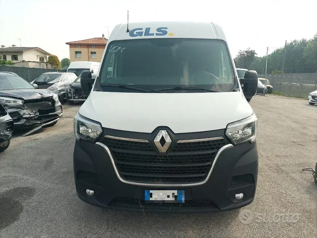 Usata Renault Master 135 CV (99 kW) 2021 Bianco Monovolume