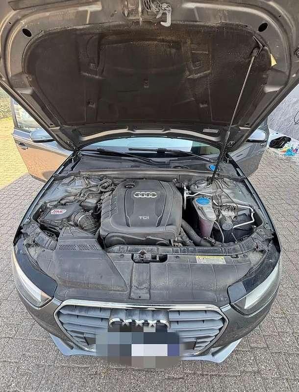 Usata Audi A4 Business 120 CV (88 kW) 2013 Grigio Station wagon