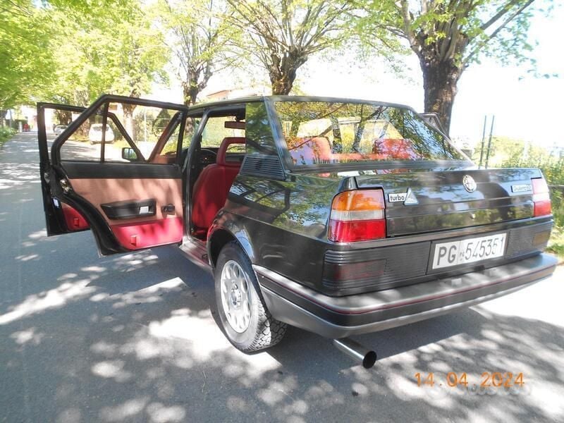 Usata Alfa Romeo Giulietta 170 CV (125 kW) 1987 Grigiorosso Utilitaria