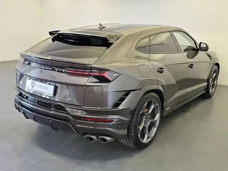 Usata Lamborghini Urus 666 CV (489 kW) 2024 Other SUV