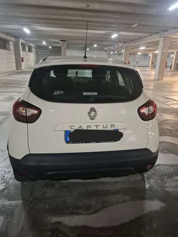 Usata Renault Captur Life 110 CV (80 kW) 2017 SUV