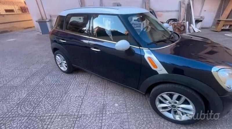 Blu Usata 2014 Mini Cooper D Countryman SUV | 7000 € (Ottimo prezzo) - Immagine 1/4