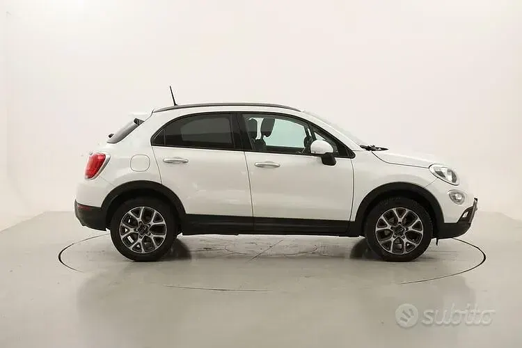 Usata Fiat 500X Lounge 140 CV (102 kW) 2016 Bianco SUV